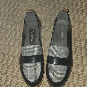 Sophies Taylor Black and White Plaid Loafers